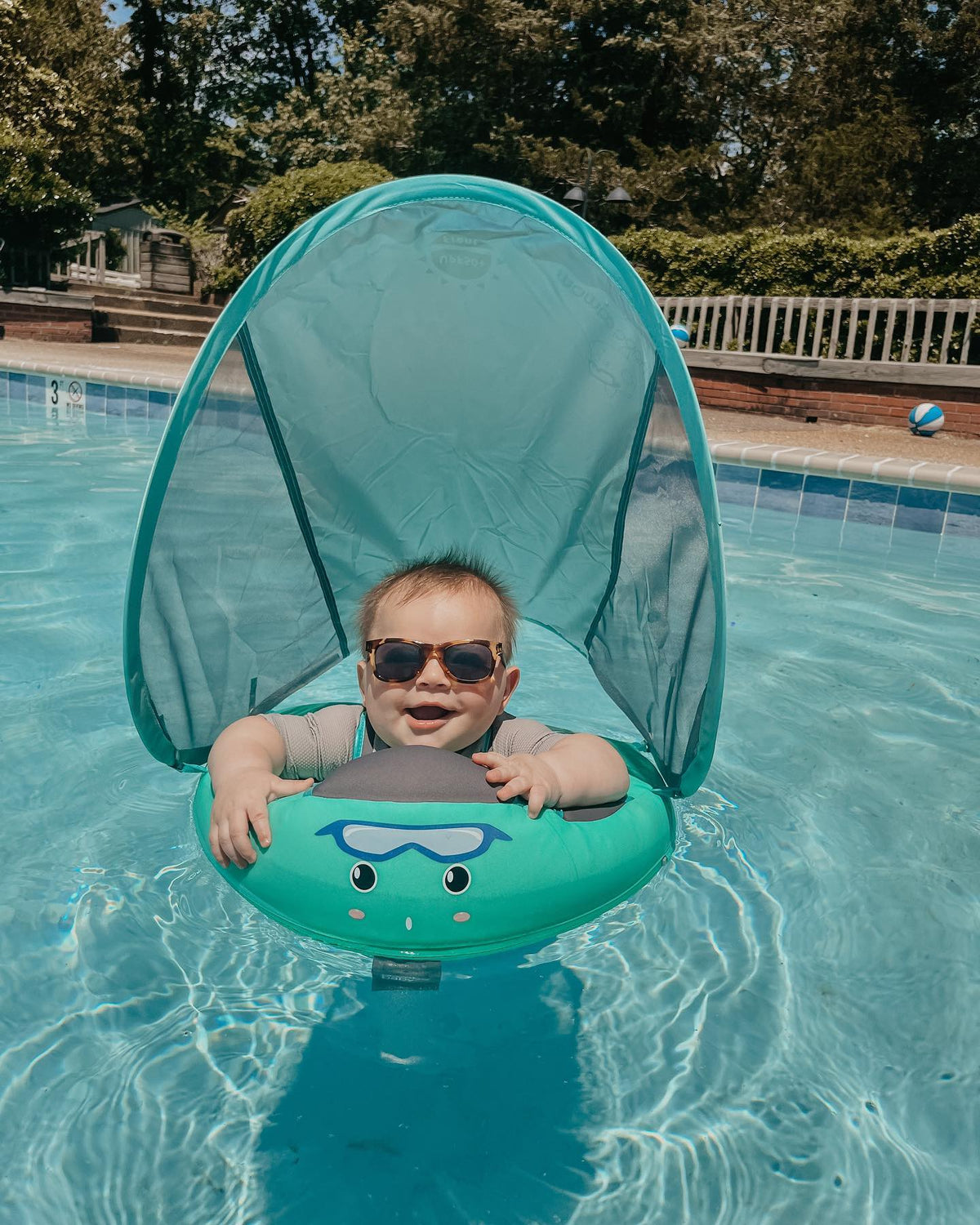 Mambobaby Classic™ Air-Free Chest  Float with Canopy