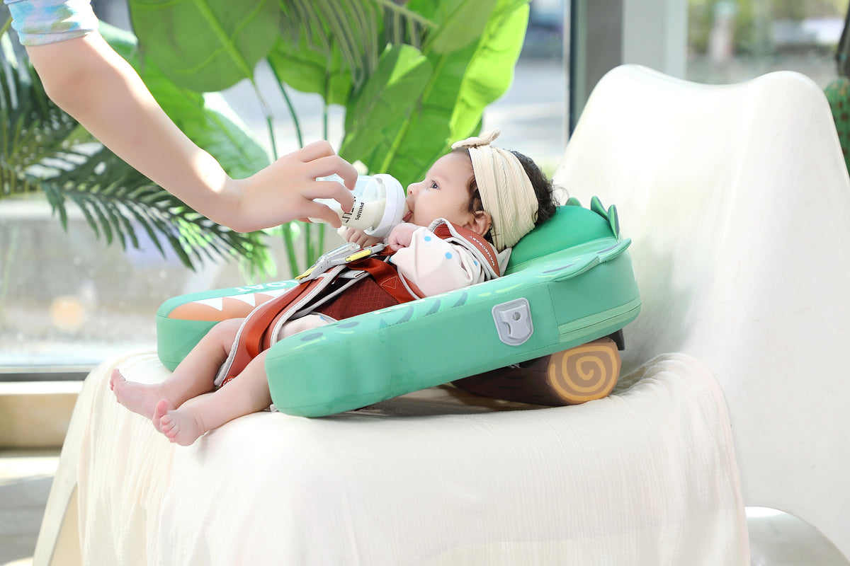 Mambobaby Deluxe™ Big-Mouthed Crocodile Chest Float with 3D Canopy
